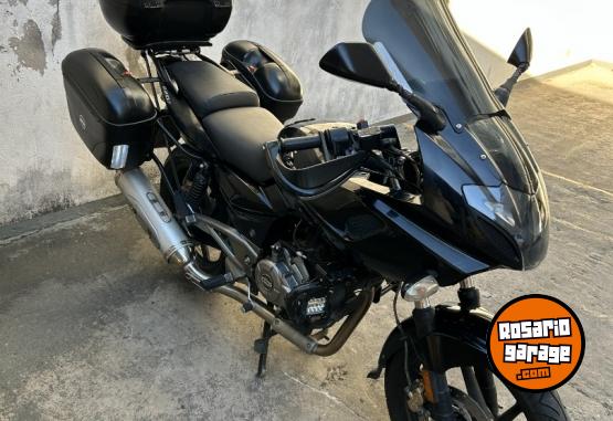 Motos - Bajaj ROUSER 220F 2012 Nafta 50000Km - En Venta