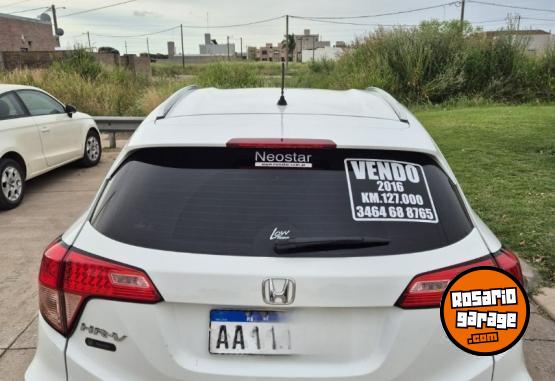 Autos - Honda HRV 2016 Nafta 127000Km - En Venta