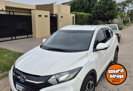 Autos - Honda HRV 2016 Nafta 127000Km - En Venta
