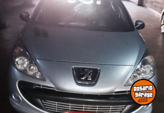 Autos - Peugeot 207 HDI full 2009 Diesel 210000Km - En Venta