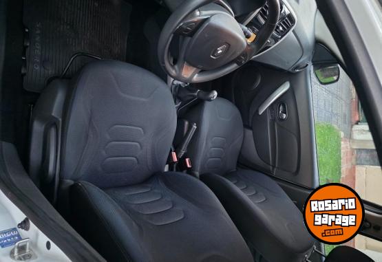 Autos - Renault Sandero Privilege 1.6 2019 Nafta 61000Km - En Venta