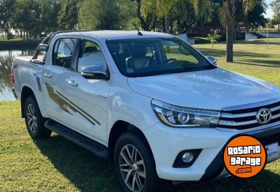 Camionetas - Toyota Hilux 2016 Diesel 156000Km - En Venta