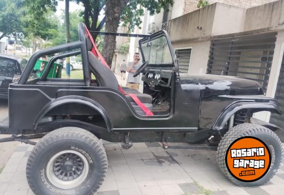 Clásicos - Vendo Jeep ika v8 - En Venta