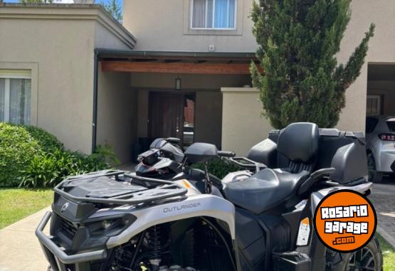 Cuatris y UTVs - Can Am Outhlander 700 Xt 2023 1650Km - En Venta