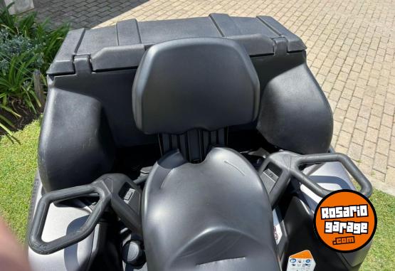 Cuatris y UTVs - Can Am Outhlander 700 Xt 2023 1650Km - En Venta