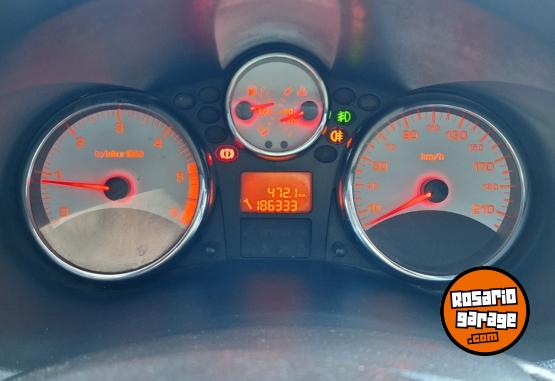 Autos - Peugeot Peugeot 207 xt 1.4 hdi 2012 Diesel 186000Km - En Venta