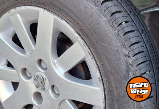 Autos - Peugeot 207 2012 Diesel 187000Km - En Venta