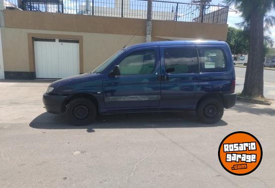 Utilitarios - Citroen Berlingo multispace sedan 2007 Diesel 273600Km - En Venta