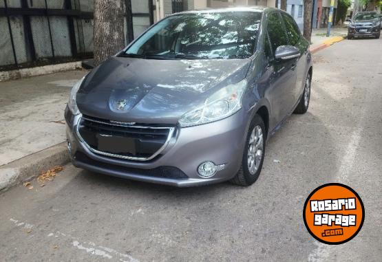 Autos - Peugeot 208 Alluretocuhscreen 1.6 2015 Nafta 34000Km - En Venta