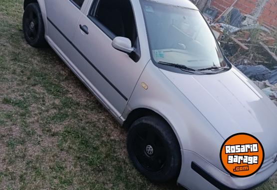 Autos - Volkswagen Golf 2000 Diesel 260000Km - En Venta