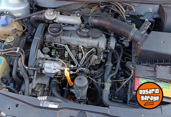 Autos - Volkswagen Golf 2000 Diesel 260000Km - En Venta