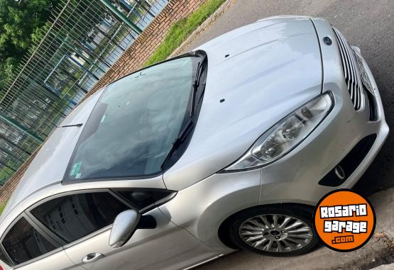 Autos - Ford Fiesta Kinetic Design SE 2017 Nafta 147000Km - En Venta