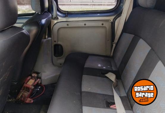 Utilitarios - Renault Kango 2 1.6 Express 2 PlC 2011 GNC 198000Km - En Venta