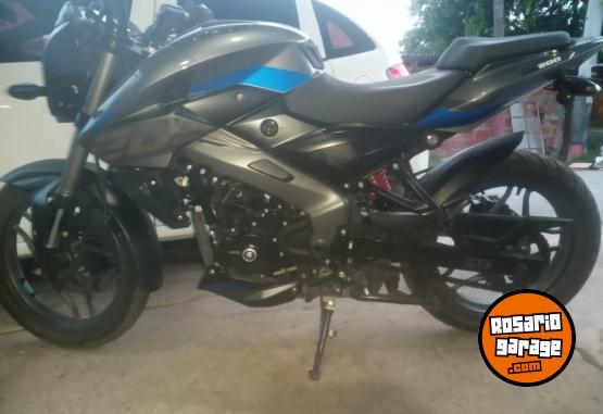 Motos - Bajaj Rouser 2025 Nafta 1300Km - En Venta