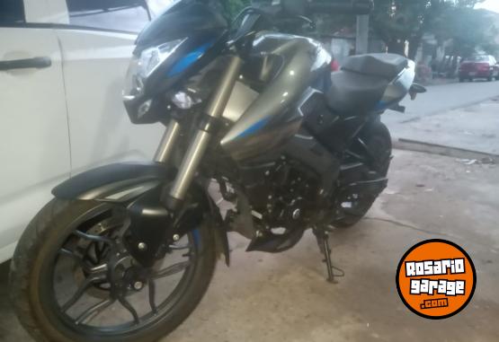Motos - Bajaj Rouser 2025 Nafta 1300Km - En Venta