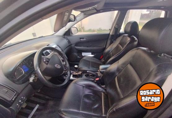 Autos - Hyundai I30 2008 Nafta 210000Km - En Venta