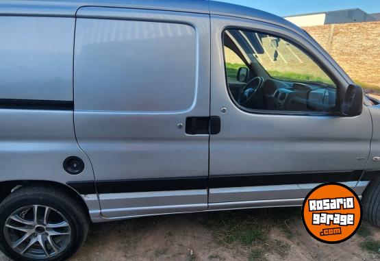 Utilitarios - Citroen Berlingo 2011 Diesel 290000Km - En Venta