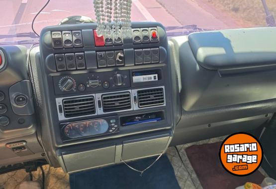 Camiones y Grúas - Iveco cursor 330 - En Venta
