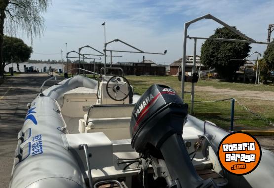 Embarcaciones - SEMIRRIGIDO IMPECABLE - En Venta