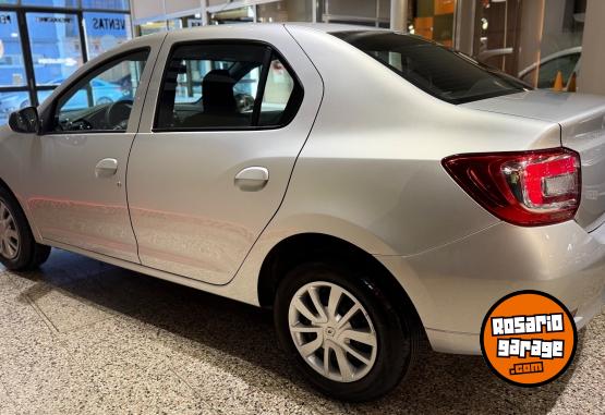 Autos - Renault Logan 2024 Nafta 35000Km - En Venta