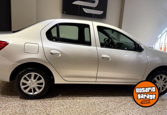 Autos - Renault Logan 2024 Nafta 35000Km - En Venta