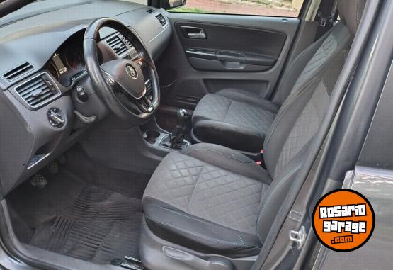 Autos - Volkswagen Suran 2018 Nafta 200000Km - En Venta