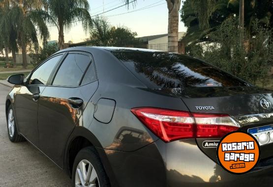 Autos - Toyota COROLLA 2017 Nafta 82000Km - En Venta