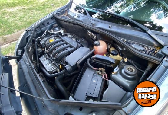 Utilitarios - Renault Kangoo confort 2015 Nafta 155000Km - En Venta