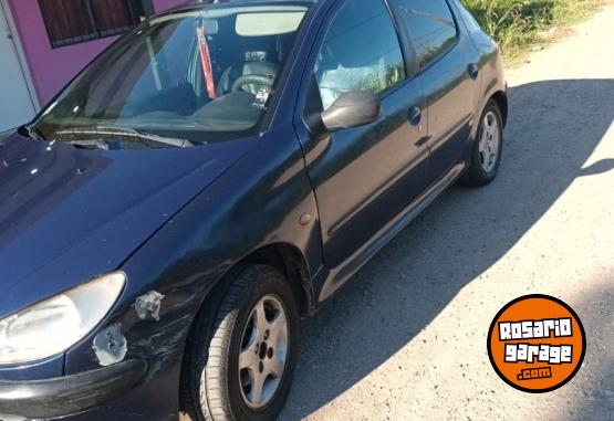 Autos - Peugeot 206 2000 Nafta 200000Km - En Venta