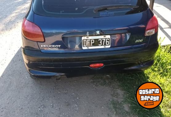 Autos - Peugeot 206 2000 Nafta 200000Km - En Venta