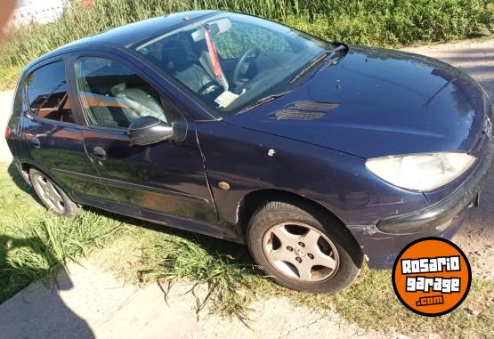 Autos - Peugeot 206 2000 Nafta 200000Km - En Venta