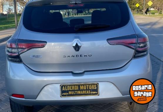 Autos - Renault SANDERO 1.6 LIFE 2022 Nafta 78000Km - En Venta