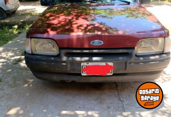 Autos - Ford Escort 1993 Nafta 111111Km - En Venta