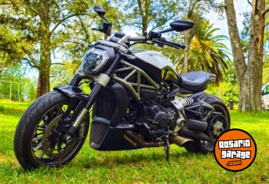 Motos - Ducati XDIAVEL 2017 Nafta 12000Km - En Venta