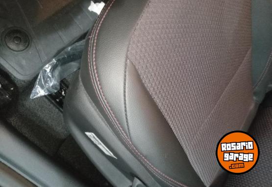 Autos - Chevrolet ONIX RS 2025 Nafta 400Km - En Venta