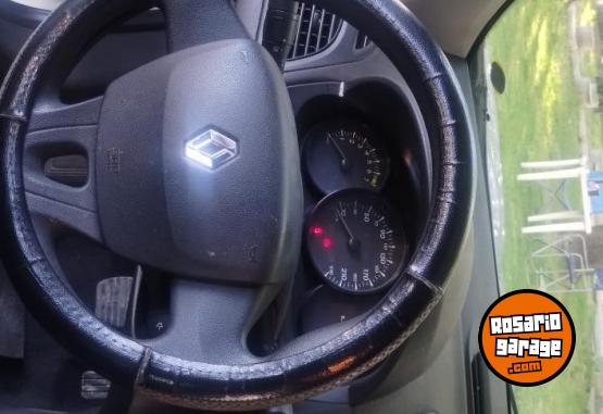 Autos - Renault Fluence confort plus 2014 Nafta 143500Km - En Venta