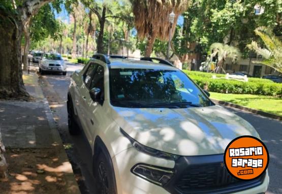 Camionetas - Fiat Toro Ultra 2022 Diesel 90000Km - En Venta