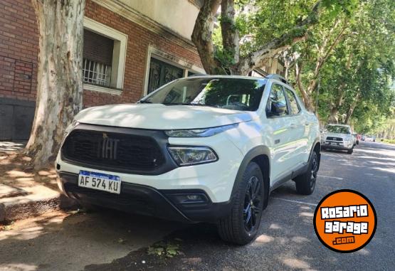 Camionetas - Fiat Toro Ultra 2022 Diesel 90000Km - En Venta