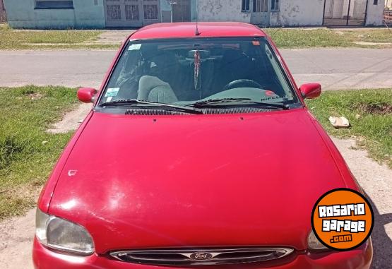 Autos - Ford Escort 1999 Nafta 200000Km - En Venta