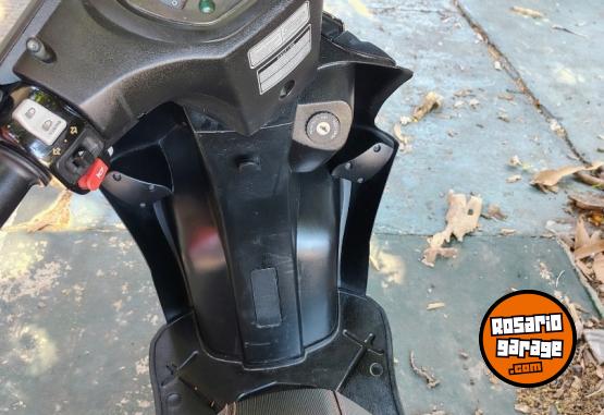 Motos - Kymco 125 2023 Nafta 4000Km - En Venta