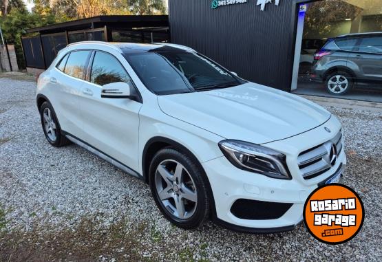 Camionetas - Mercedes Benz GLA 250 AMG 2017 Nafta 100000Km - En Venta