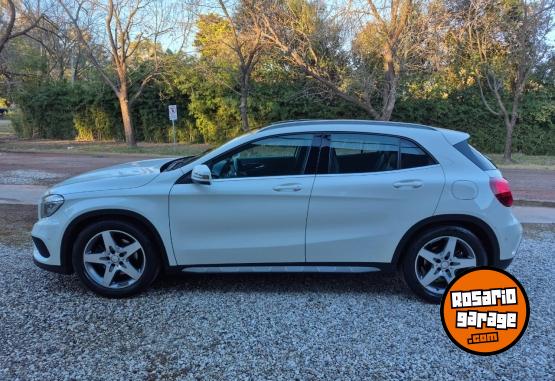 Camionetas - Mercedes Benz GLA 250 AMG 2017 Nafta 100000Km - En Venta