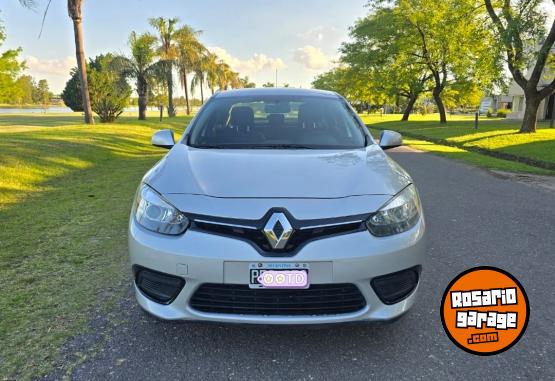 Autos - Renault Fluence 2015 Nafta 84000Km - En Venta