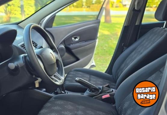 Autos - Renault Fluence 2015 Nafta 84000Km - En Venta