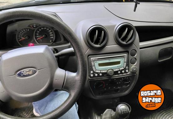 Autos - Ford KA Viral 2013 Nafta 67000Km - En Venta