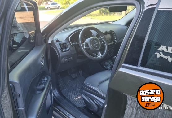 Camionetas - Jeep COMPASS LIMITED 4X4 2018 Nafta 60000Km - En Venta