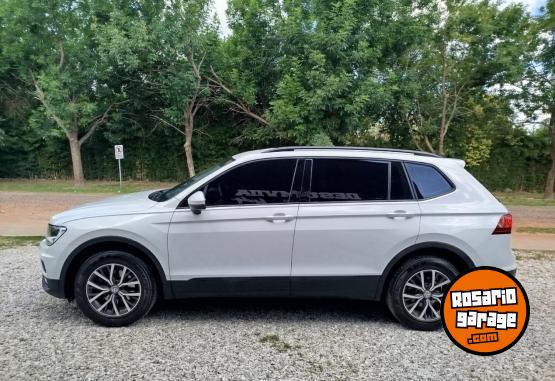 Camionetas - Volkswagen TIGUAN ALLSPACE 1.4 T 2019 Nafta 80000Km - En Venta