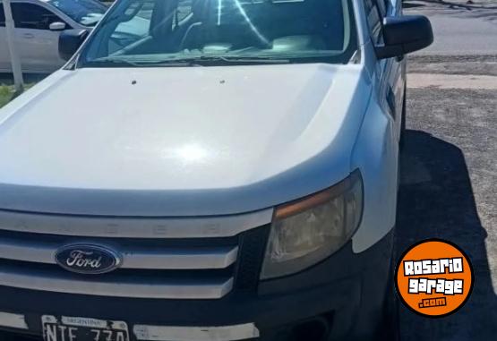 Camionetas - Ford Ranger 2.2 2013 Diesel 197000Km - En Venta