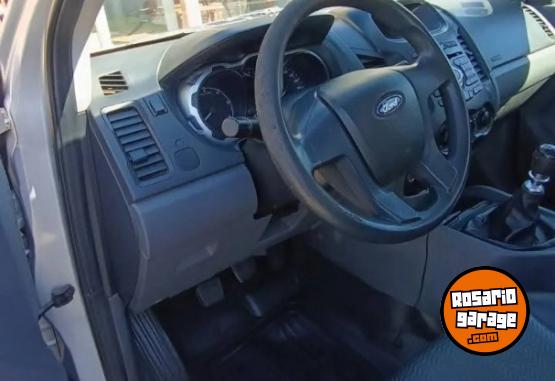 Camionetas - Ford Ranger 2.2 2013 Diesel 197000Km - En Venta