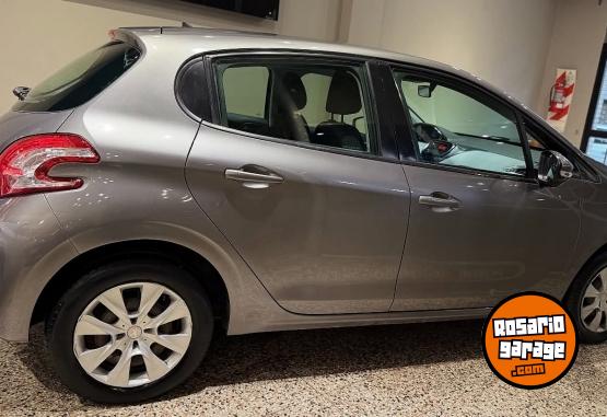 Autos - Peugeot 208 ACTIVE 2015 Nafta 71000Km - En Venta